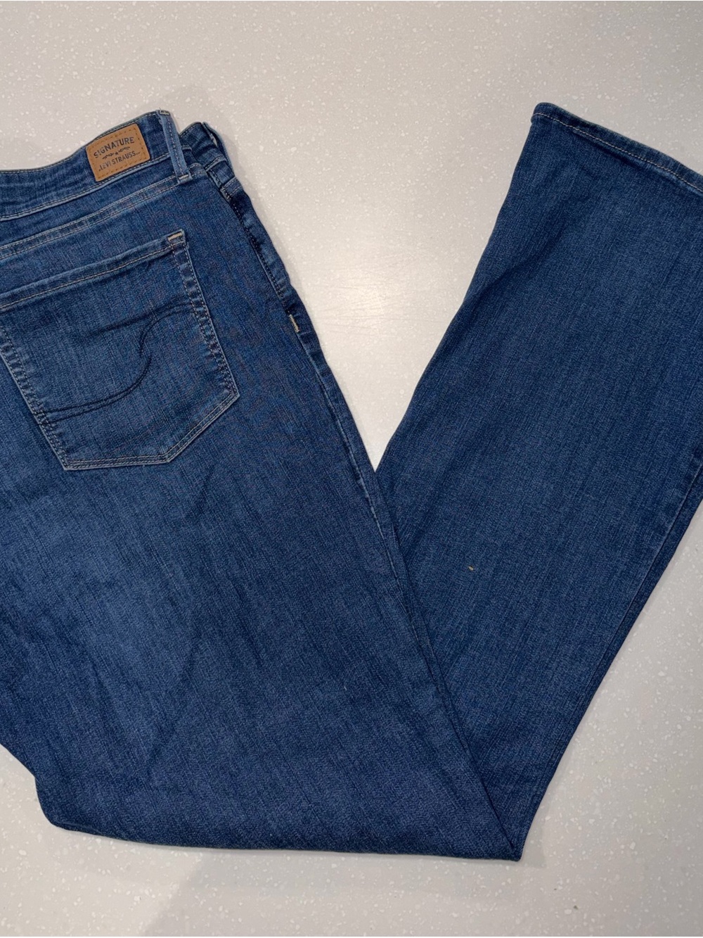 Levi's Women's Boot Cut Jeans in Dark Blue Denim 16-33